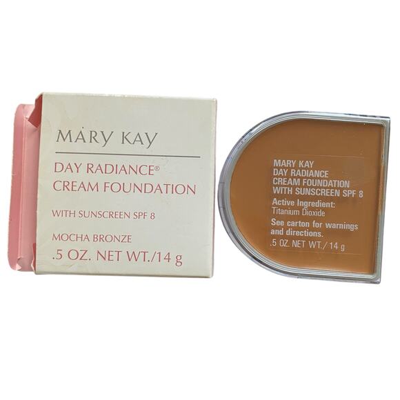 Mary Kay Other - Mary Kay Day Radiance Cream Foundation  'Mocha Bronze' #6308 NEW IN BOX .5 oz